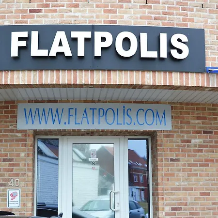 Flatpolis Aparthotel 3*
